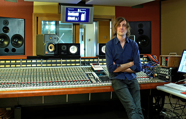 beethoven street studios uk music recording studio control room